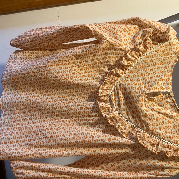 Madewell Top - Picture 2 of 2